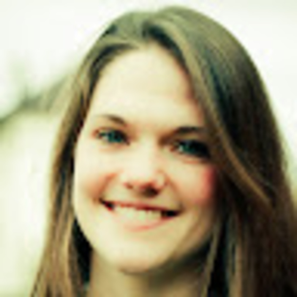 Meet your Posher, Lauren